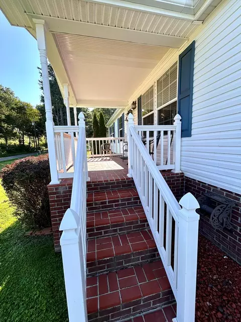 Exterior - 2783 Mountain Rd, Cedar Bluff, VA 24609 photo 1 of 2