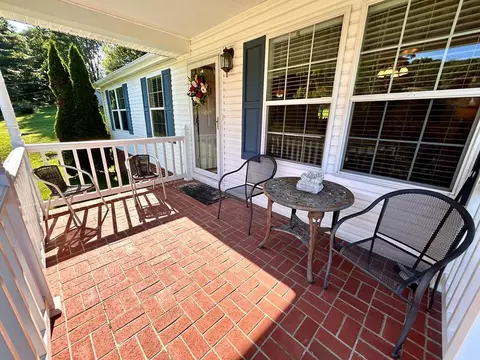 Exterior - 2783 Mountain Rd, Cedar Bluff, VA 24609 photo 2 of 2