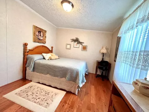 Bedroom - 2783 Mountain Rd, Cedar Bluff, VA 24609 photo 6 of 6