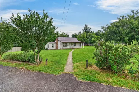 3537 Water Plant Rd, Hillsville, VA 24343