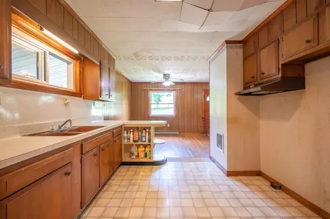 Kitchen - 9656 E Blue Grass Trl, Bland, VA 24315 photo 2 of 3