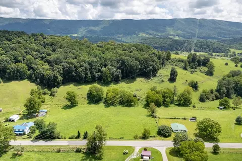 View/Area - 9656 E Blue Grass Trl, Bland, VA 24315 photo 6 of 12