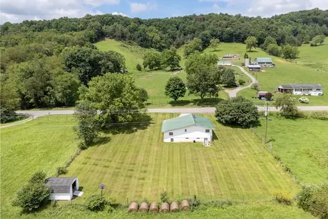 View/Area - 9656 E Blue Grass Trl, Bland, VA 24315 photo 8 of 12