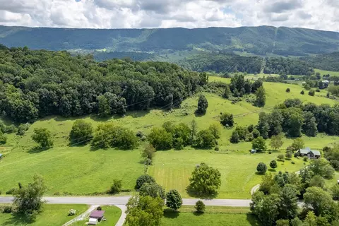 View/Area - 9656 E Blue Grass Trl, Bland, VA 24315 photo 5 of 12
