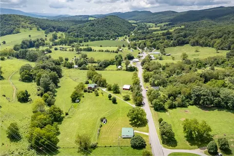 View/Area - 9656 E Blue Grass Trl, Bland, VA 24315 photo 7 of 12