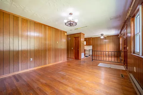 Living - 9656 E Blue Grass Trl, Bland, VA 24315 photo 2 of 4