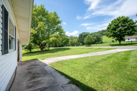 Exterior - 9656 E Blue Grass Trl, Bland, VA 24315 photo 14 of 20