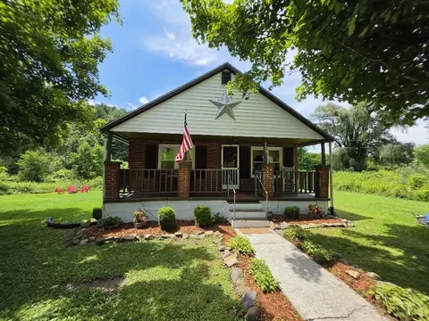 125 Timberline Rd, Troutdale, VA 24378