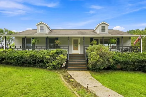 Exterior - 206 Locust Hill Rd, Max Meadows, VA 24360 photo 3 of 27