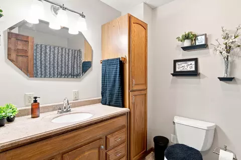 Bath - 206 Locust Hill Rd, Max Meadows, VA 24360 photo 1 of 4