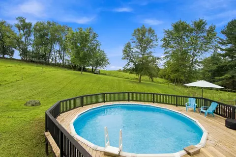 Exterior - 206 Locust Hill Rd, Max Meadows, VA 24360 photo 11 of 27