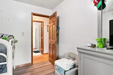 Bedroom - 206 Locust Hill Rd, Max Meadows, VA 24360 photo 2 of 9