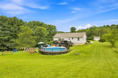 Exterior - 206 Locust Hill Rd, Max Meadows, VA 24360 photo 20 of 27