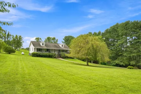 Exterior - 206 Locust Hill Rd, Max Meadows, VA 24360 photo 4 of 27