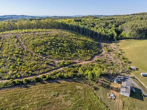 811 Easy Dr NW, Willis, VA 24380 photo 30