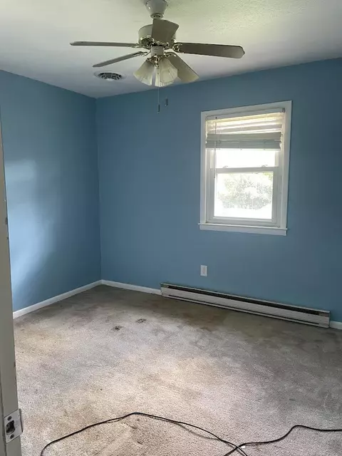 145 Calloway St, Galax, VA 24333 photo 6