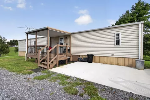 Exterior - 15410 Double C Dr, Meadowview, VA 24361 photo 3 of 12