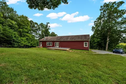 Exterior - 23767 Archery Range Rd, Bristol, VA 24202 photo 6 of 10
