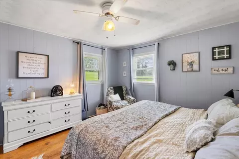 Bedroom - 620 Stagecoach Rd, Glade Spring, VA 24340 photo 1 of 5