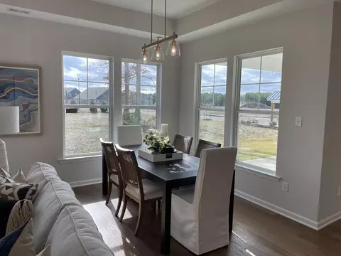 Dining - 323 Tailrace Dr, Abingdon, VA 24210 photo 1 of 1