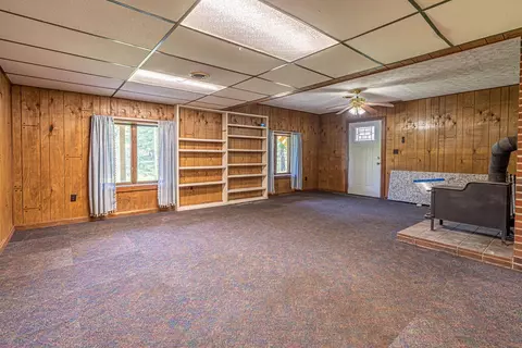 Living - 28271 Robindale Rd, Meadowview, VA 24361 photo 3 of 3