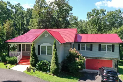 Exterior - 185 Laurel Dr, Fancy Gap, VA 24328 photo 3 of 8