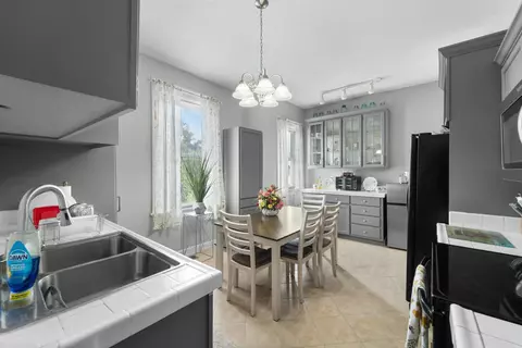 Kitchen - 665 Moore St, Bristol, VA 24201 photo 2 of 2