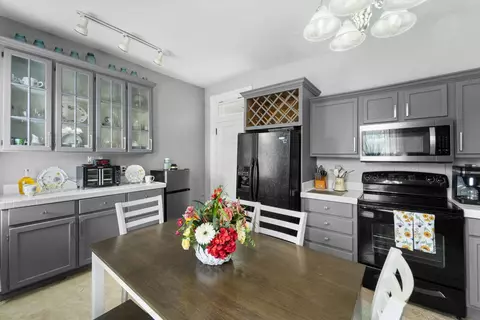 Kitchen - 665 Moore St, Bristol, VA 24201 photo 1 of 2