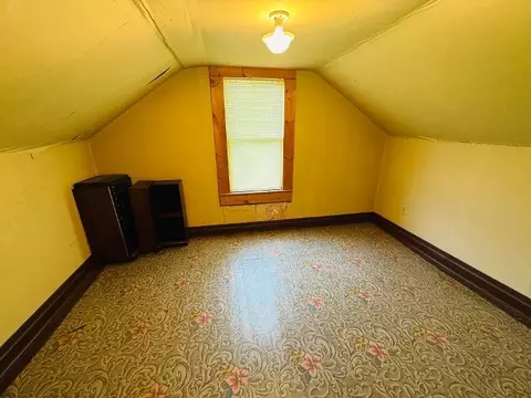 Bedroom - 43 Raindrop Rd, Fancy Gap, VA 24328 photo 2 of 2