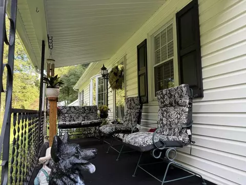Exterior - 2774 Wardell, Pounding Mill, VA 24637 photo 2 of 8