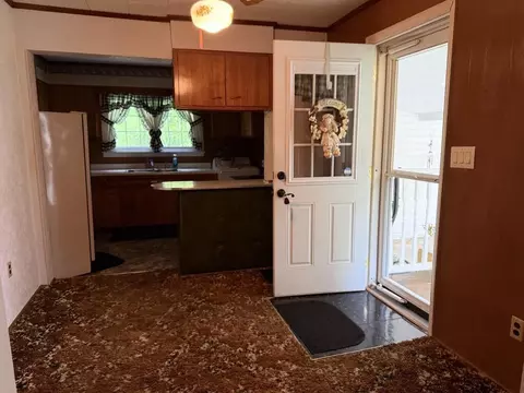 Entry Way - 2774 Wardell, Pounding Mill, VA 24637 photo 3 of 4