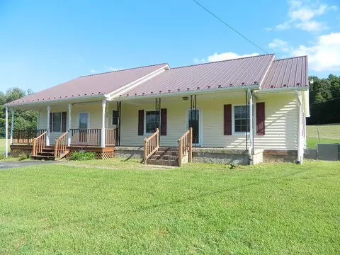 320 Red Hill Rd, Marion, VA 24354