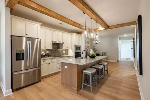 Kitchen - 311 Tailrace Dr, Abingdon, VA 24210 photo 2 of 4