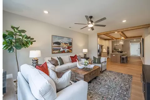 Living - 311 Tailrace Dr, Abingdon, VA 24210 photo 1 of 1