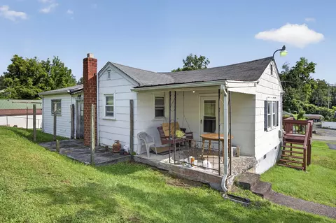 105 Randolph, Bristol, VA 24201