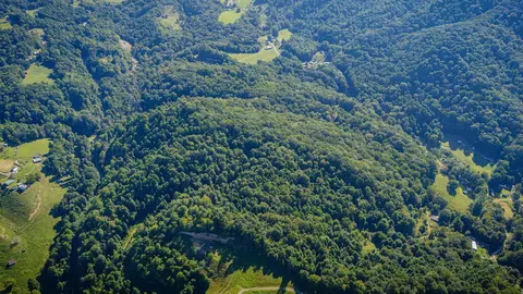 View/Area - 3808 Combs Ridge Rd, Honaker, VA 24260 photo 14 of 16