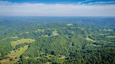 View/Area - 3808 Combs Ridge Rd, Honaker, VA 24260 photo 7 of 16
