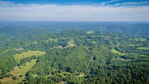 View/Area - 3808 Combs Ridge Rd, Honaker, VA 24260 photo 2 of 16