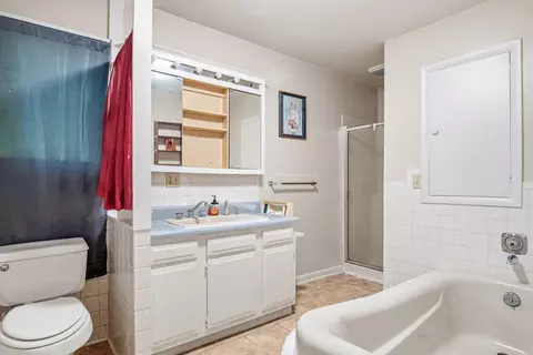 Bath - 4681 Fishers View Rd, Pilot, VA 24138 photo 1 of 4
