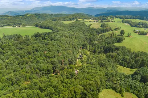 View/Area - 4681 Fishers View Rd, Pilot, VA 24138 photo 6 of 13
