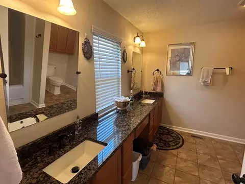 Bath - 135 Pleasant Pine Dr, Max Meadows, VA 24360 photo 1 of 6