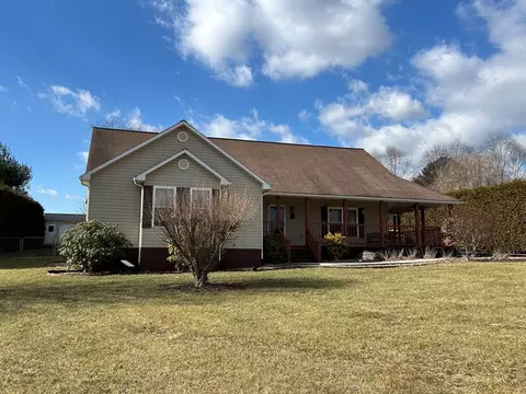 Exterior - 135 Pleasant Pine Dr, Max Meadows, VA 24360 photo 17 of 35