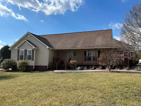 Exterior - 135 Pleasant Pine Dr, Max Meadows, VA 24360 photo 14 of 35