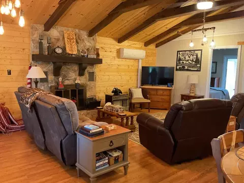 Living - 437 Alpine Crst, Fancy Gap, VA 24328 photo 1 of 11