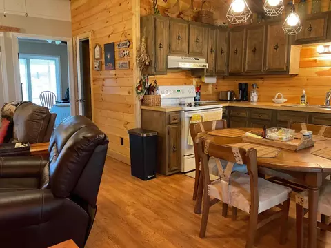 Kitchen - 437 Alpine Crst, Fancy Gap, VA 24328 photo 3 of 5