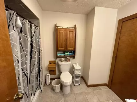 Bath - 55 Ruby Ln, Troutdale, VA 24378 photo 1 of 4