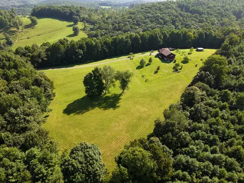 View/Area - 454 Gibson Knob Rd, Laurel Fork, VA 24352 photo 2 of 6