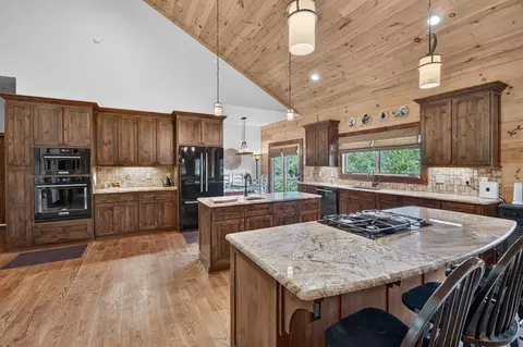 Kitchen - 454 Gibson Knob Rd, Laurel Fork, VA 24352 photo 6 of 6