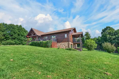 Exterior - 454 Gibson Knob Rd, Laurel Fork, VA 24352 photo 6 of 11