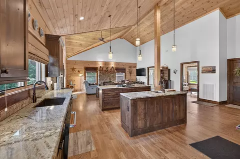Kitchen - 454 Gibson Knob Rd, Laurel Fork, VA 24352 photo 3 of 6